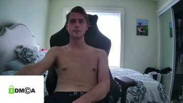 Tallblondeguy623  12-10-2021